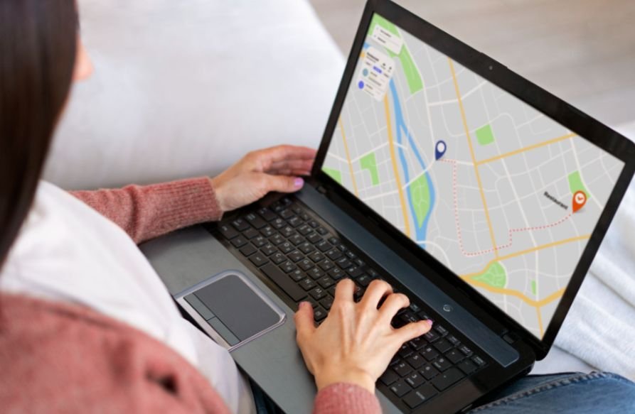 Why Does My Business Disappear When I Zoom Out?