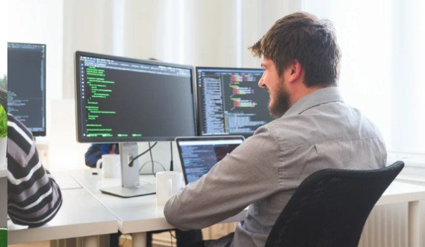 Full Stack Web Development Roadmap - From Beginner to Your First App